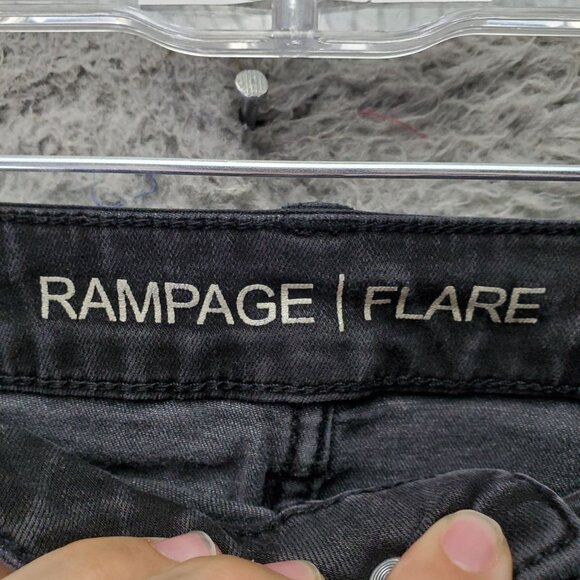 Rampage Jeans Womens Size 16 Black Flare Stretch Denim Cropped - Picture 3 of 11